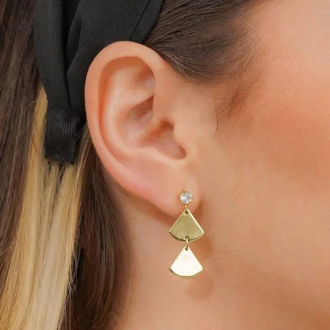 Aretes Egyptian de oro laminado 18K boche a presión  Ref: 34167