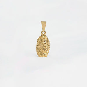 Dije oro laminado 18K Virgen de Guadalupe tallada Ref 24550