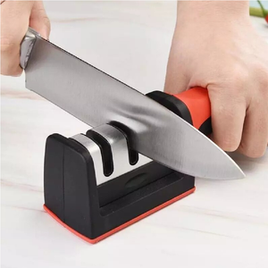 Afilador de cuchillos con ventosa adherente