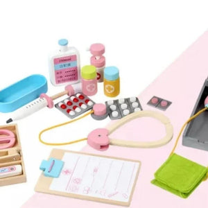 Maletín con accesorios medicos de madera