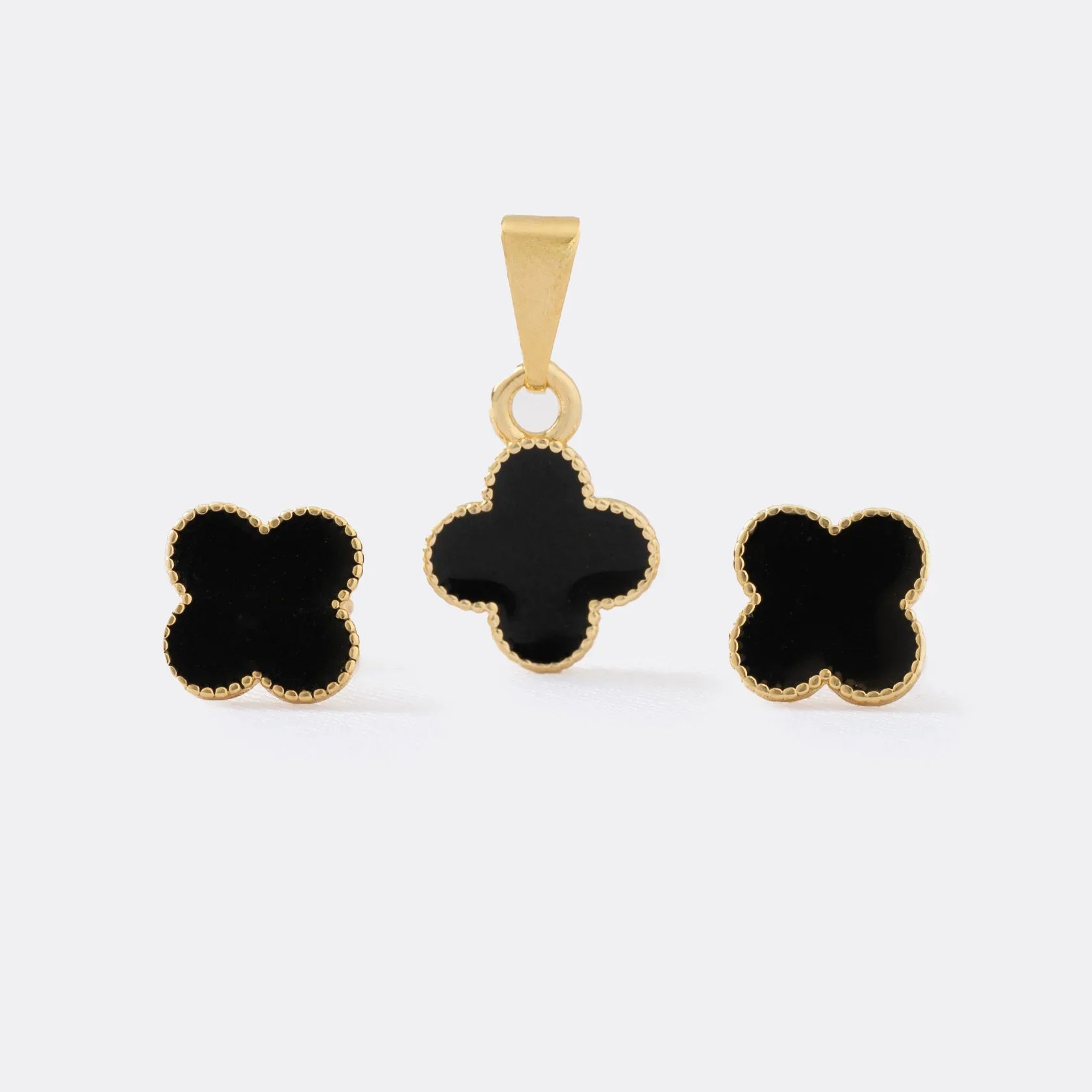 Conjunto Clover dije y aretes oro laminado 18K Ref 63003