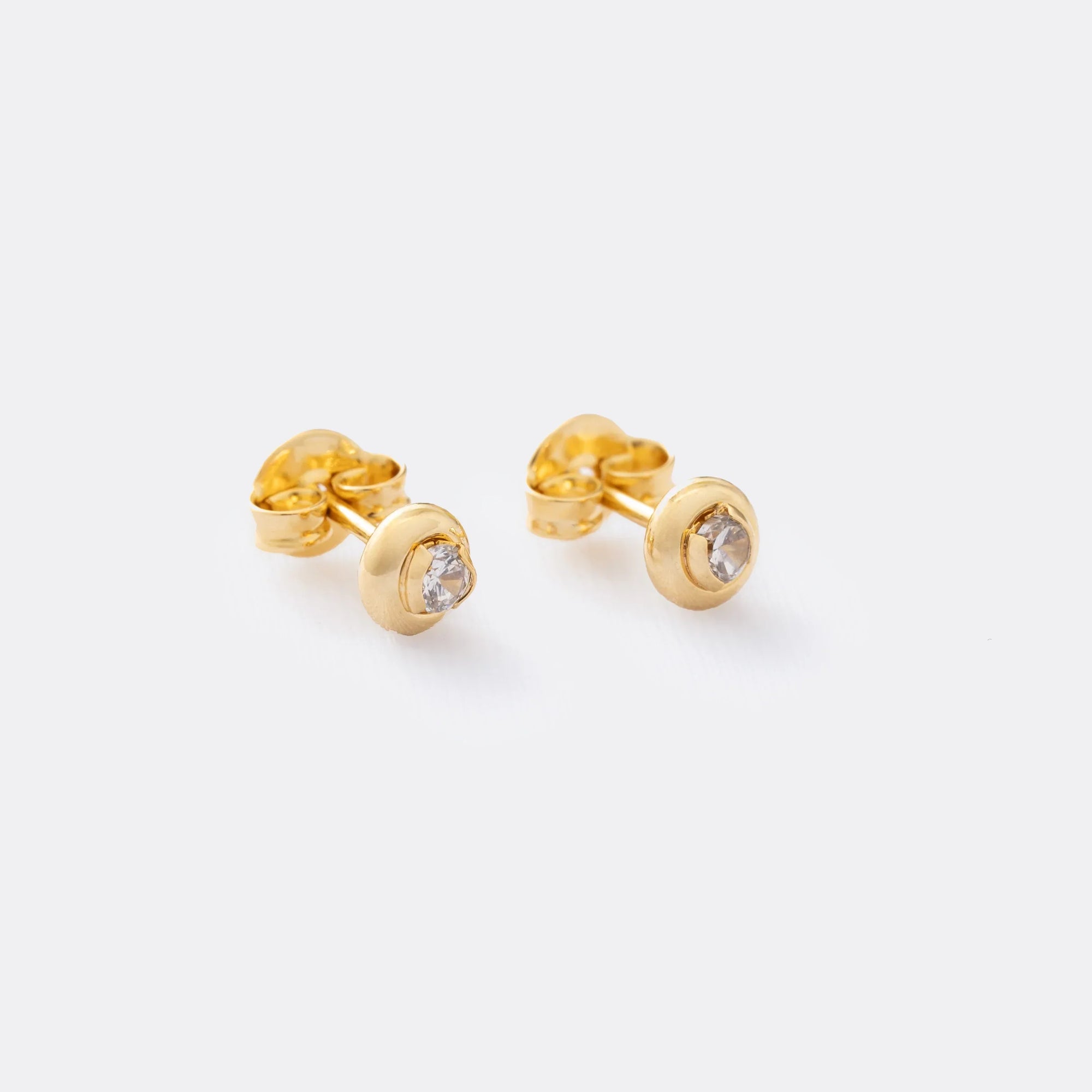Aretes de topo oro laminado 18K circón cristal redondo (4mm) Ref 34009
